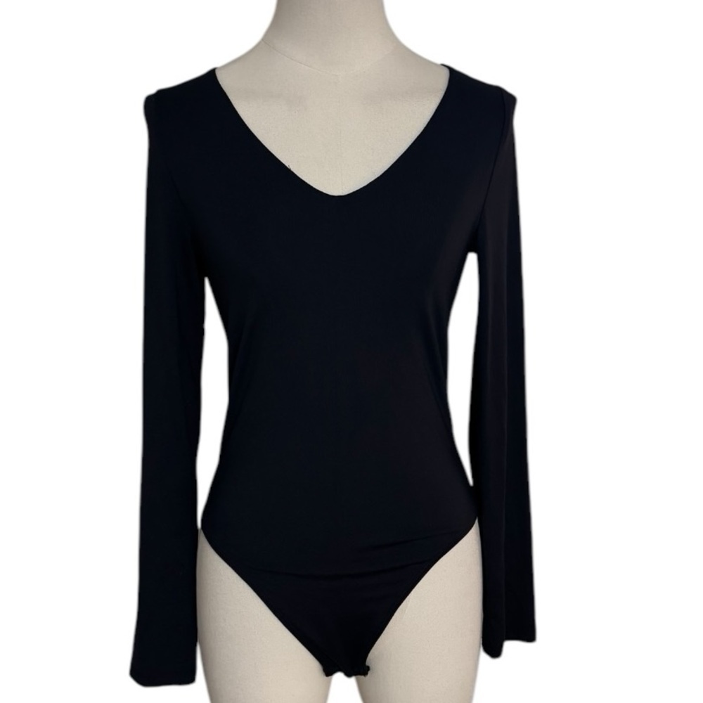 House of Harlow 1960 Black Long Sleeve Bodysuit Size M V Scoop Neck Party Date